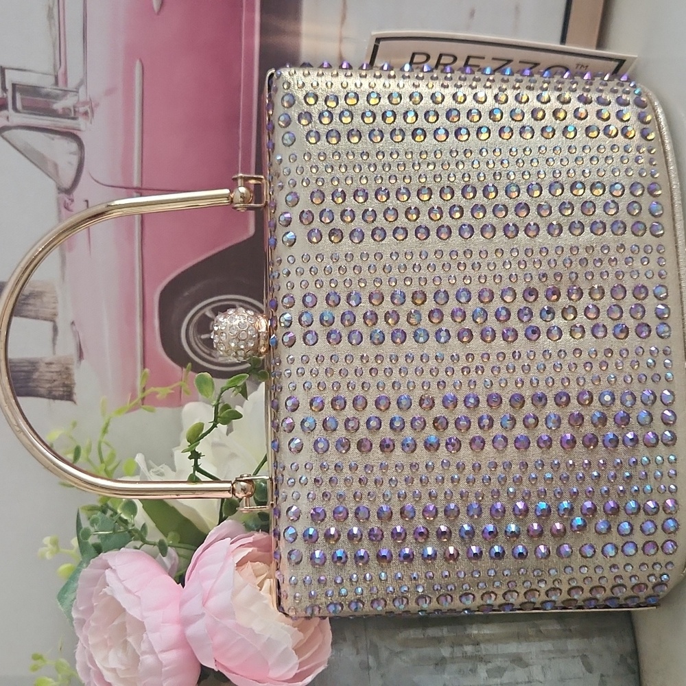 Prezzo Evening Bag With Optional Crossbody Strap. Champagne Gold